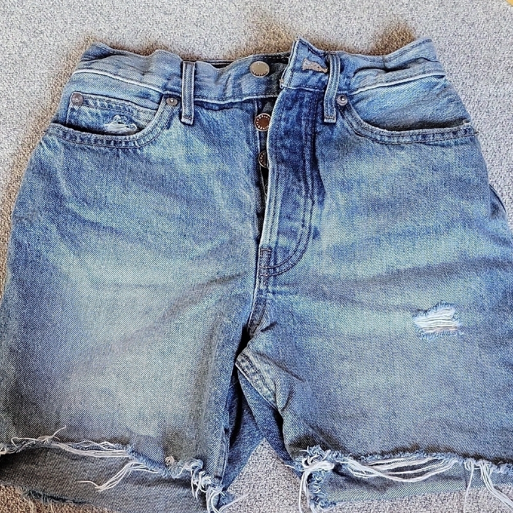 Everlane Blue Jean Shorts High-Waisted Distressed Size 24 - Picture 3 of 10